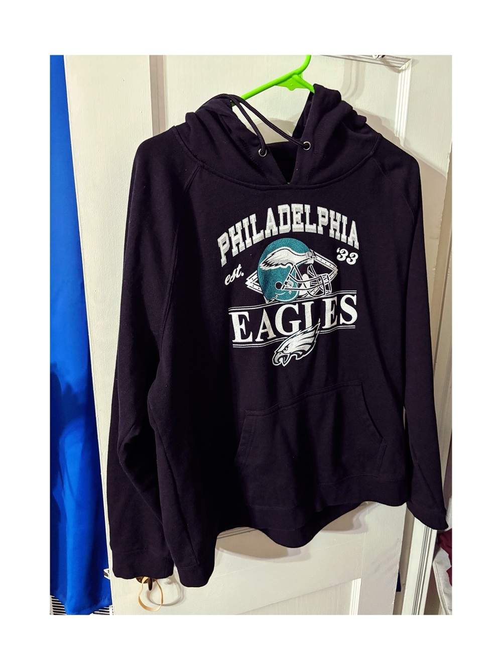 Philadelphia Eagles Black Hooded Sweatshirt Established 1933 Junior’s Size XL